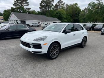  Salvage Porsche Cayenne