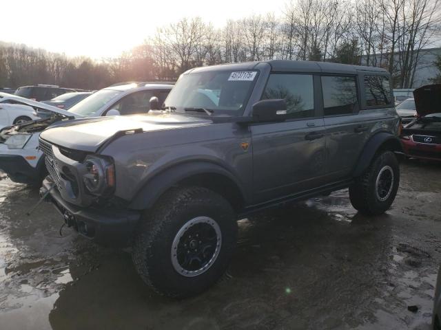  Salvage Ford Bronco