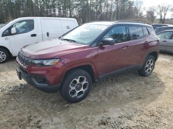  Salvage Jeep Compass