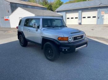  Salvage Toyota FJ Cruiser