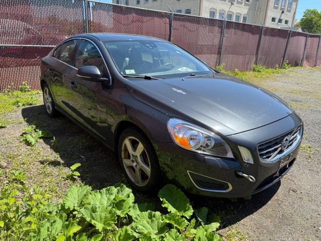  Salvage Volvo S60