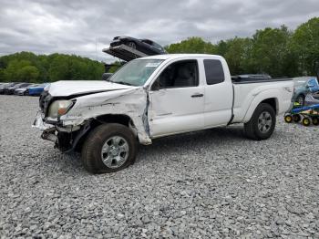  Salvage Toyota Tacoma