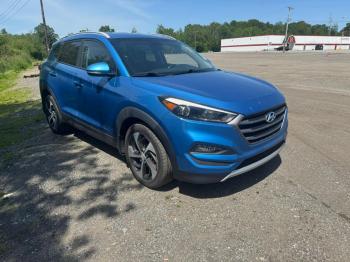  Salvage Hyundai TUCSON