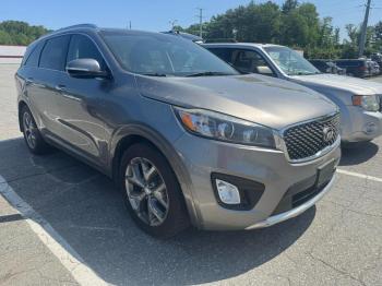  Salvage Kia Sorento