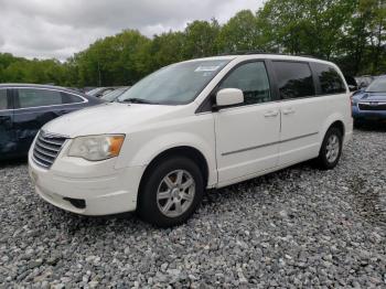  Salvage Chrysler Minivan