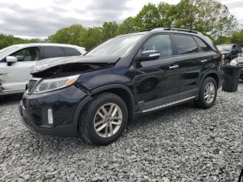 Salvage Kia Sorento