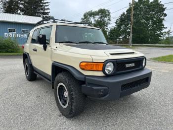  Salvage Toyota FJ Cruiser