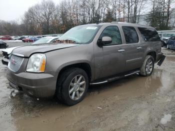  Salvage GMC Yukon