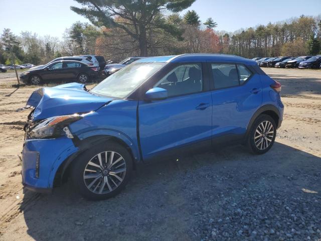  Salvage Nissan Kicks