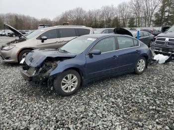  Salvage Nissan Altima