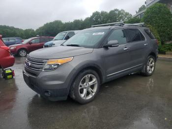  Salvage Ford Explorer