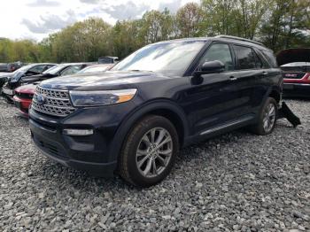  Salvage Ford Explorer