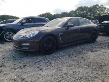  Salvage Porsche Panamera