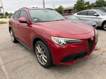  Salvage Alfa Romeo Stelvio