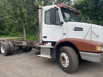  Salvage Volvo Vhd