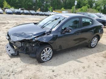  Salvage Toyota Yaris