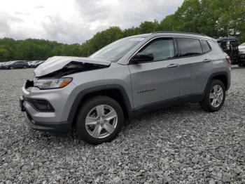 Salvage Jeep Compass