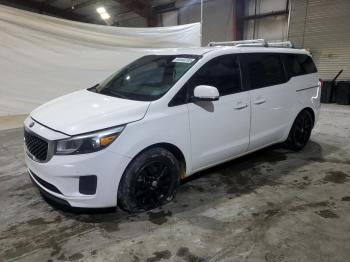  Salvage Kia Sedona