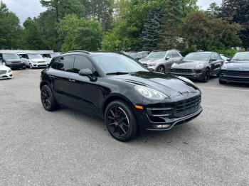  Salvage Porsche Macan