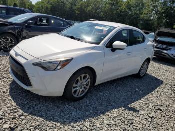  Salvage Toyota Yaris