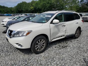  Salvage Nissan Pathfinder