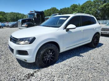  Salvage Volkswagen Touareg