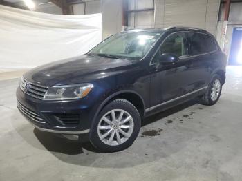  Salvage Volkswagen Touareg
