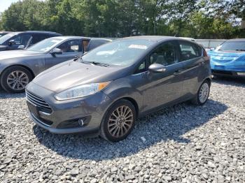  Salvage Ford Fiesta