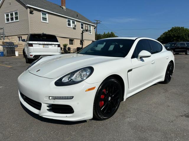  Salvage Porsche Panamera
