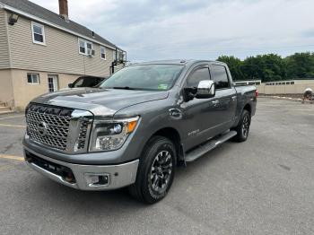  Salvage Nissan Titan