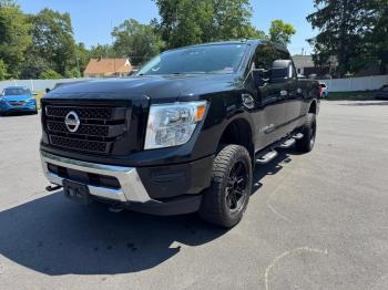 Salvage Nissan Titan