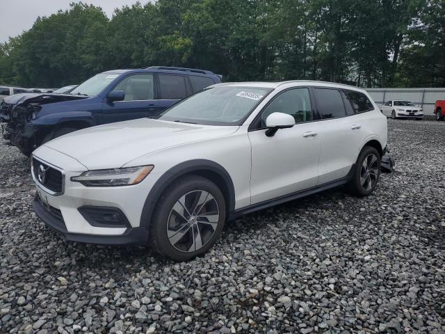  Salvage Volvo V60