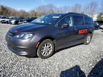  Salvage Chrysler Minivan