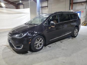  Salvage Chrysler Pacifica