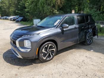  Salvage Mitsubishi Outlander