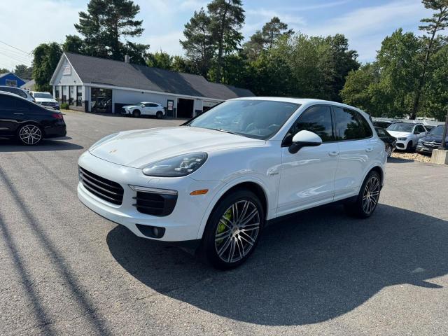  Salvage Porsche Cayenne