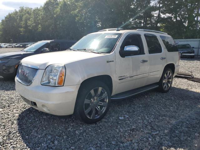  Salvage GMC Yukon