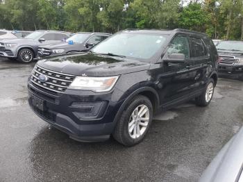 Salvage Ford Explorer