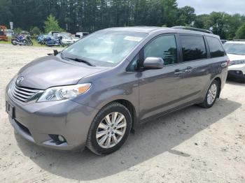  Salvage Toyota Sienna