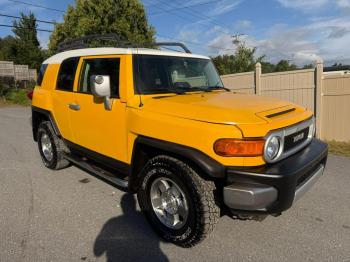  Salvage Toyota FJ Cruiser