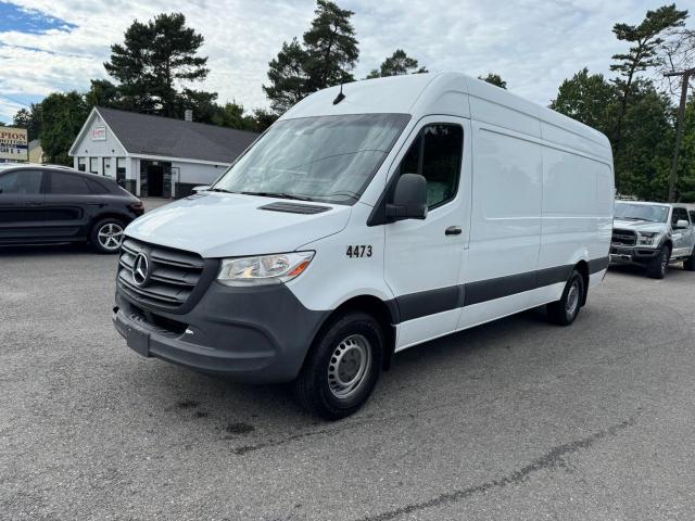  Salvage Mercedes-Benz Sprinter