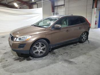  Salvage Volvo XC60