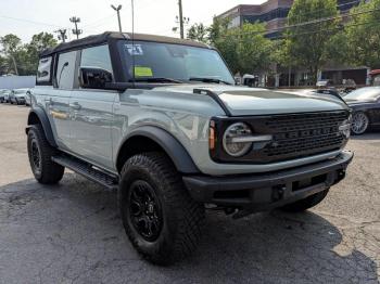  Salvage Ford Bronco