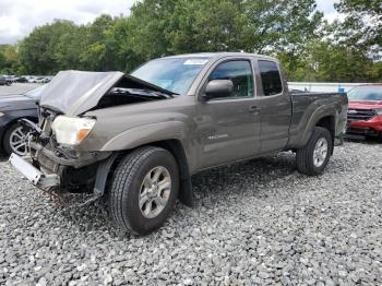  Salvage Toyota Tacoma