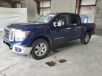  Salvage Nissan Titan
