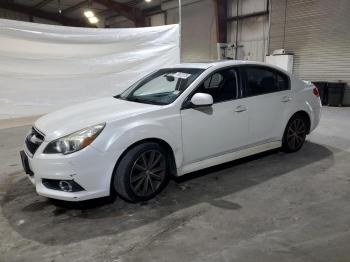  Salvage Subaru Legacy