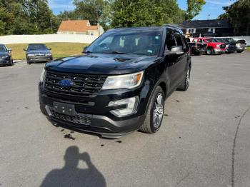  Salvage Ford Explorer
