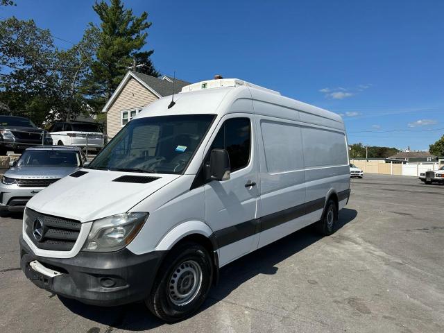  Salvage Mercedes-Benz Sprinter