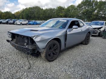  Salvage Dodge Challenger
