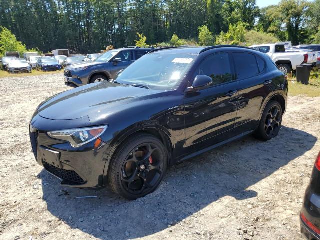  Salvage Alfa Romeo Stelvio